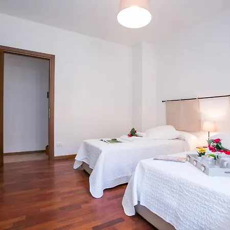 Appartement Sleeps 4 T421869 *